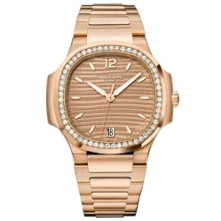 Золотые часы Patek Philippe Nautilus 7118/1200R-010