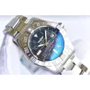 Часы Breitling Avenger II GMT 270207