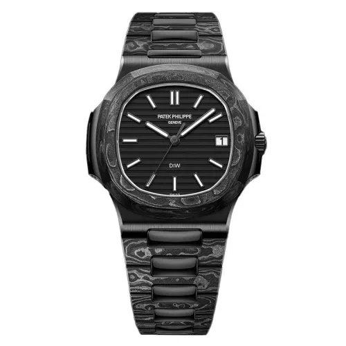 Часы Patek Philippe Nautilus DiW Carbon 5711 "BLACK GRAIL" 040651